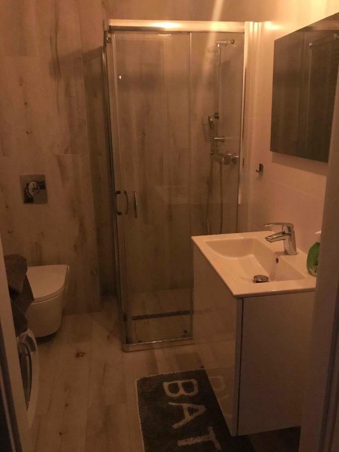 غدانسك Apartament Blisko Starowki, Apartment Near To Old Town المظهر الخارجي الصورة